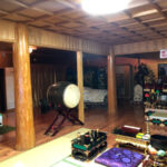 本堂(清掃中)の様子